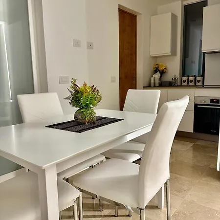 Only One Piccolo Pevero